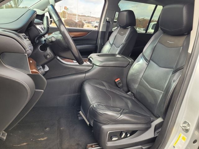 2019 Cadillac Escalade ESV Luxury