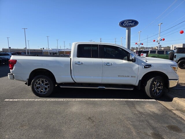 2019 Nissan Titan XD SL