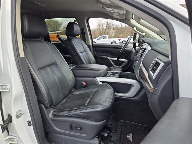 2019 Nissan Titan XD SL