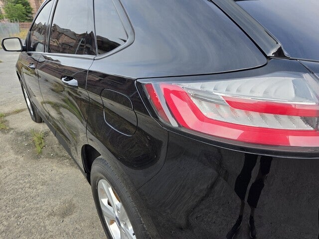 2019 Ford Edge SE