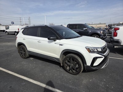 2024 Volkswagen Taos 1.5T SE