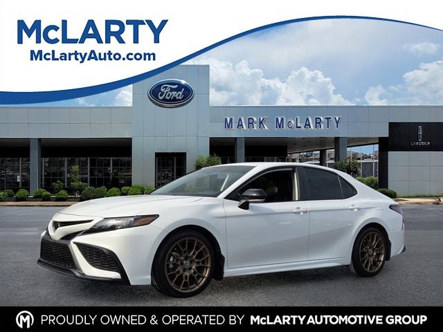 2023 Toyota Camry SE Nightshade
