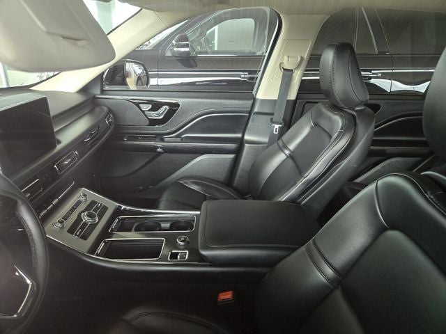 2023 Lincoln Aviator Standard