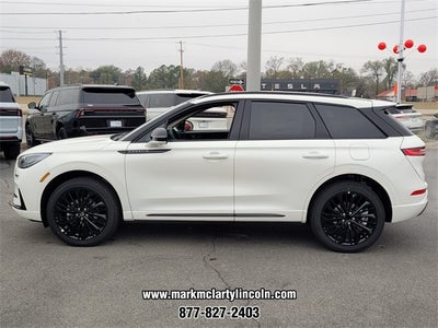 2026 Lincoln Corsair Premiere