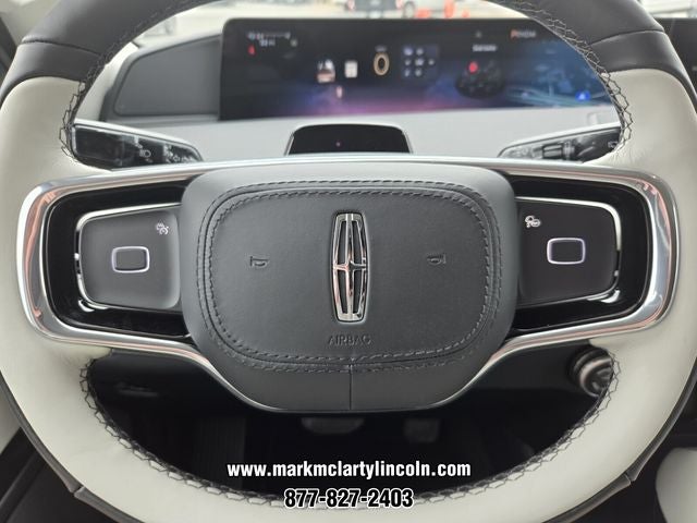 2026 Lincoln Navigator Premiere