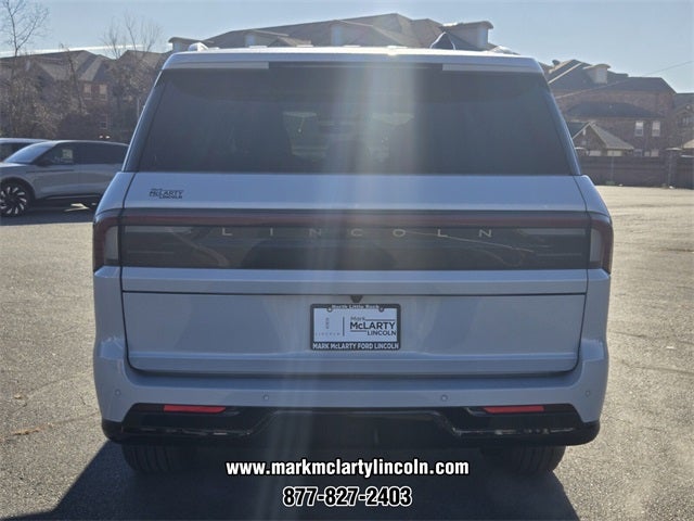 2026 Lincoln Navigator L Reserve