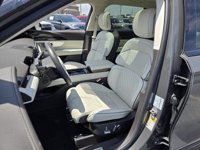 2025 Lincoln Nautilus Black Label