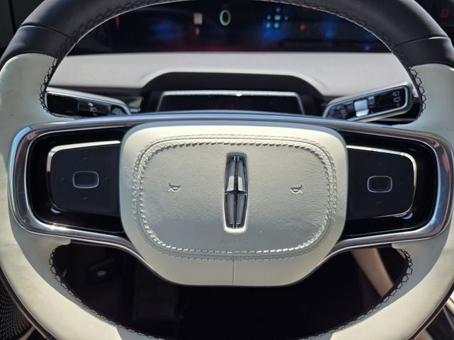 2025 Lincoln Nautilus Black Label