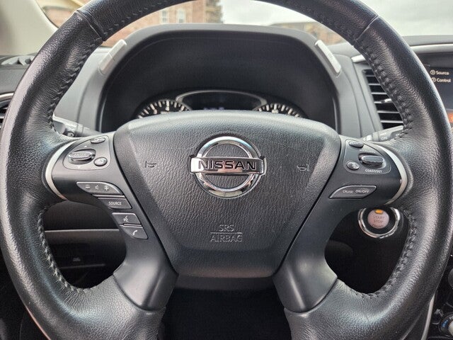 2019 Nissan Pathfinder SV