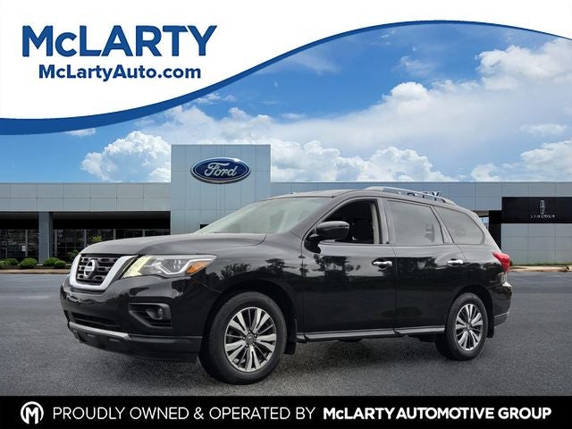2019 Nissan Pathfinder SV