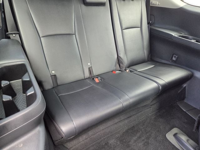 2025 Toyota Grand Highlander Base