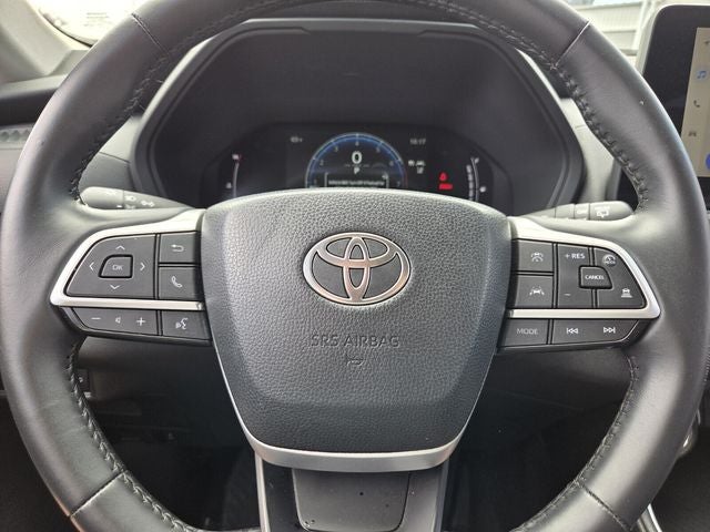 2025 Toyota Grand Highlander Base