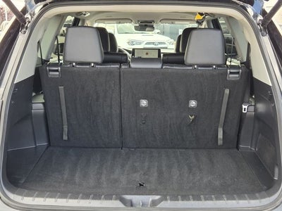 2025 Toyota Grand Highlander Base