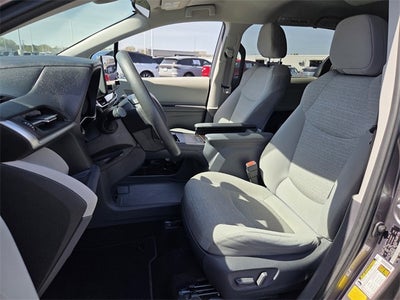 2021 Toyota Sienna LE 8 Passenger