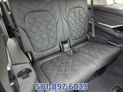 2024 BMW X7 xDrive40i
