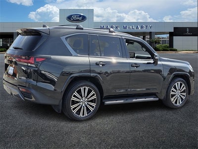 2024 Lexus LX 600 Luxury