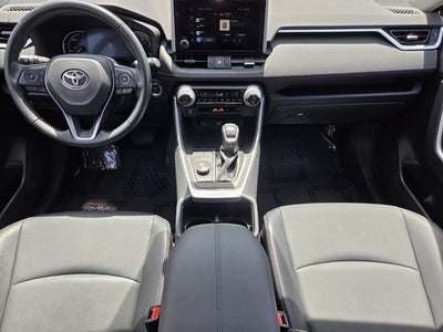 2023 Toyota RAV4 Hybrid XLE Premium