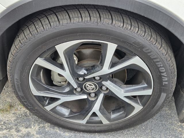 2018 Toyota C-HR XLE Premium