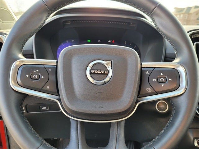 2023 Volvo XC40 B5 Core