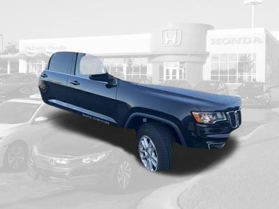 2019 Jeep Grand Cherokee Laredo E