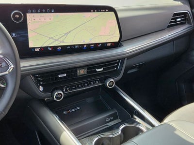 2025 Chevrolet Suburban LT