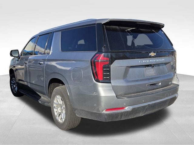 2025 Chevrolet Suburban LT