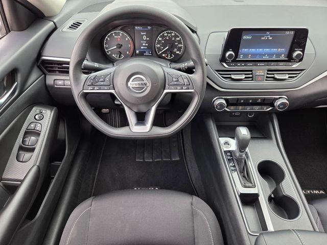 2022 Nissan Altima 2.5 S