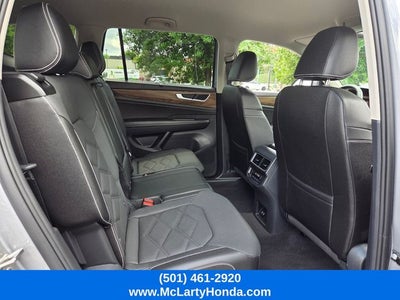 2025 Volkswagen Atlas 2.0T SE w/Technology