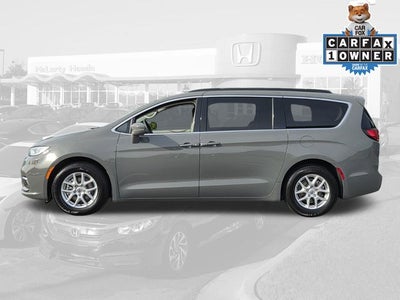 2022 Chrysler Pacifica Touring L