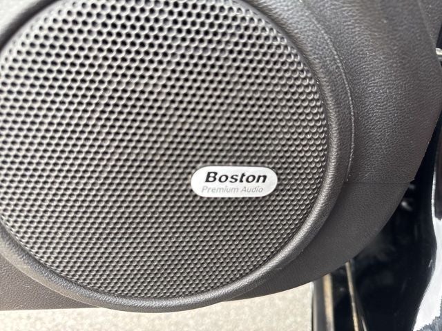 2011 Chevrolet Camaro SS 2SS