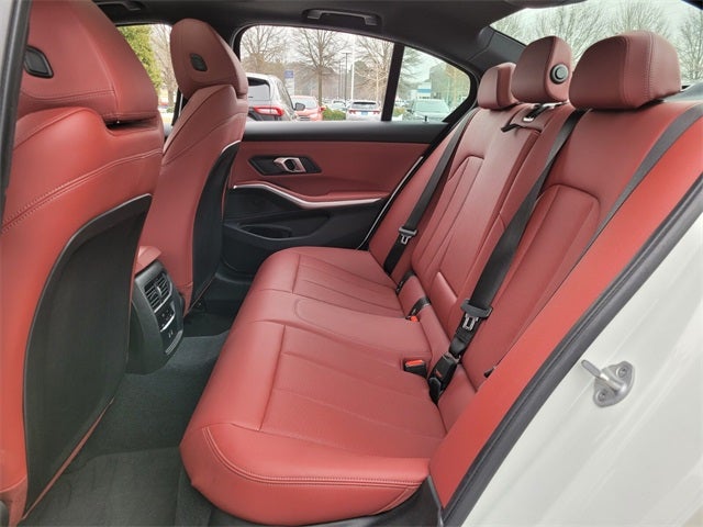 2025 BMW 3 Series 330i xDrive