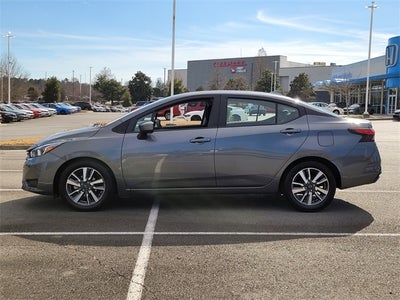 2023 Nissan Versa 1.6 SV