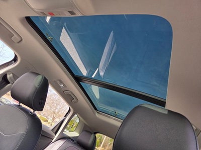 2025 Volkswagen Taos 1.5T SE Black