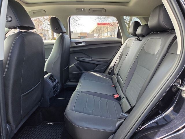 2025 Volkswagen Taos 1.5T SE Black
