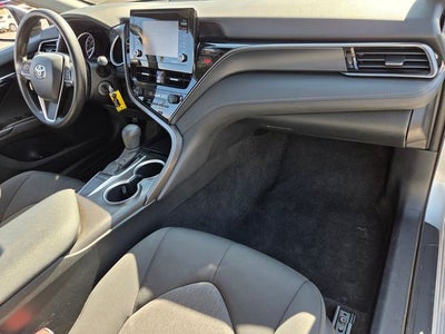 2022 Toyota Camry LE