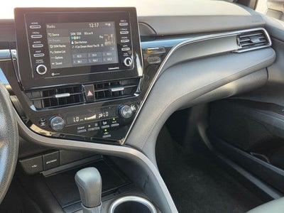 2022 Toyota Camry LE