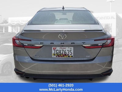 2025 Toyota Camry SE
