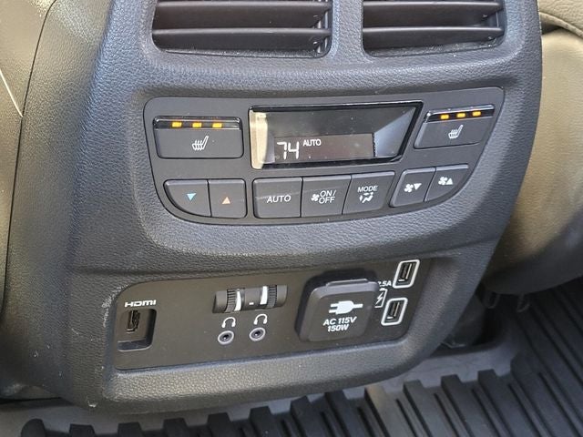 2022 Honda Pilot Touring 7 Passenger