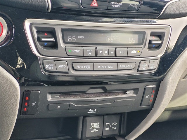 2021 Honda Pilot Touring 7 Passenger