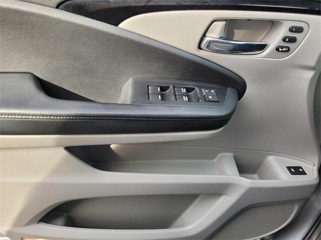 2021 Honda Pilot Touring 7 Passenger