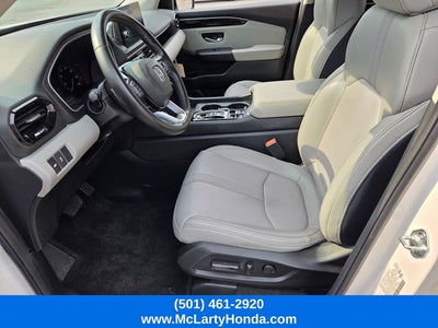 2025 Honda Pilot Touring