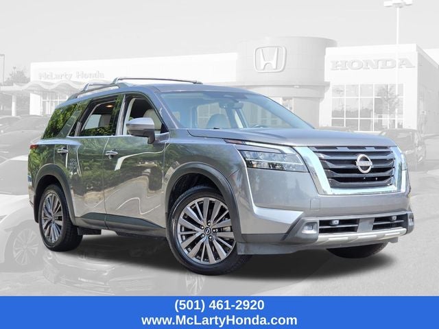 2023 Nissan Pathfinder SL