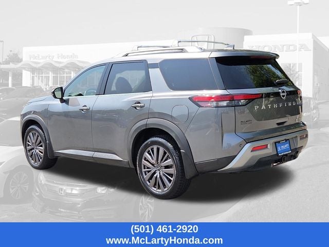 2023 Nissan Pathfinder SL