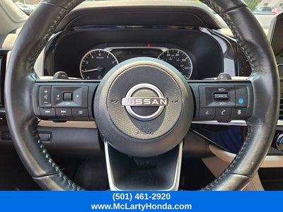 2023 Nissan Pathfinder SL