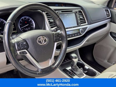 2017 Toyota Highlander XLE
