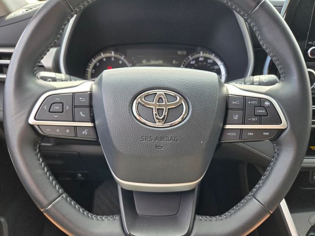 2025 Toyota Highlander XLE