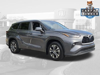 2025 Toyota Highlander XLE