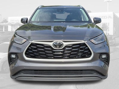 2025 Toyota Highlander XLE