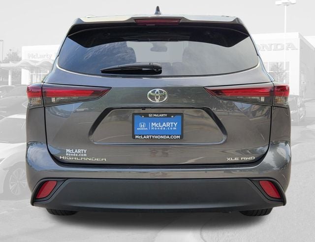 2025 Toyota Highlander XLE