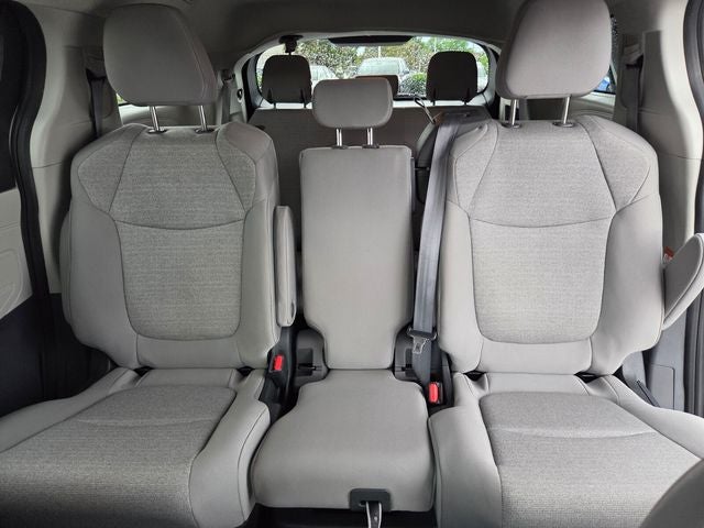 2024 Toyota Sienna LE 8 Passenger